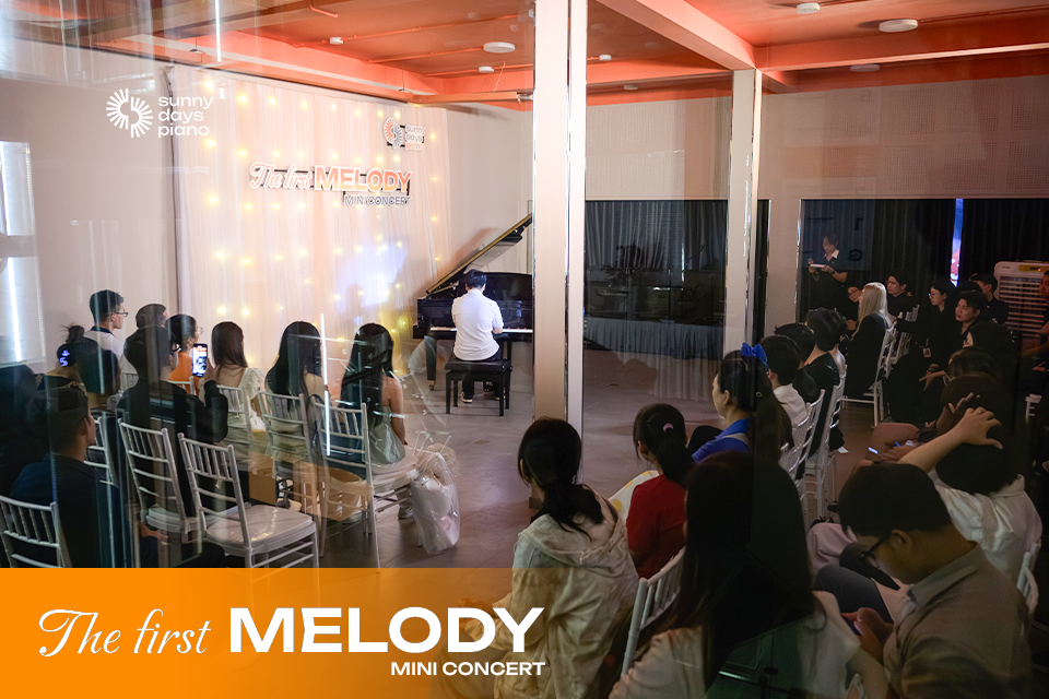 Buổi mini concert diễn ra trong không khí thân thiện và ấm áp